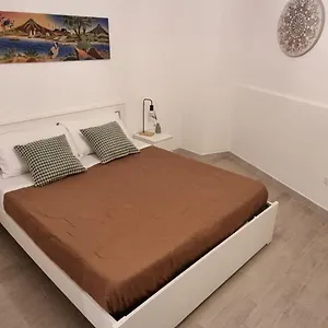 Loft Crispi Dom wakacyjny Bari